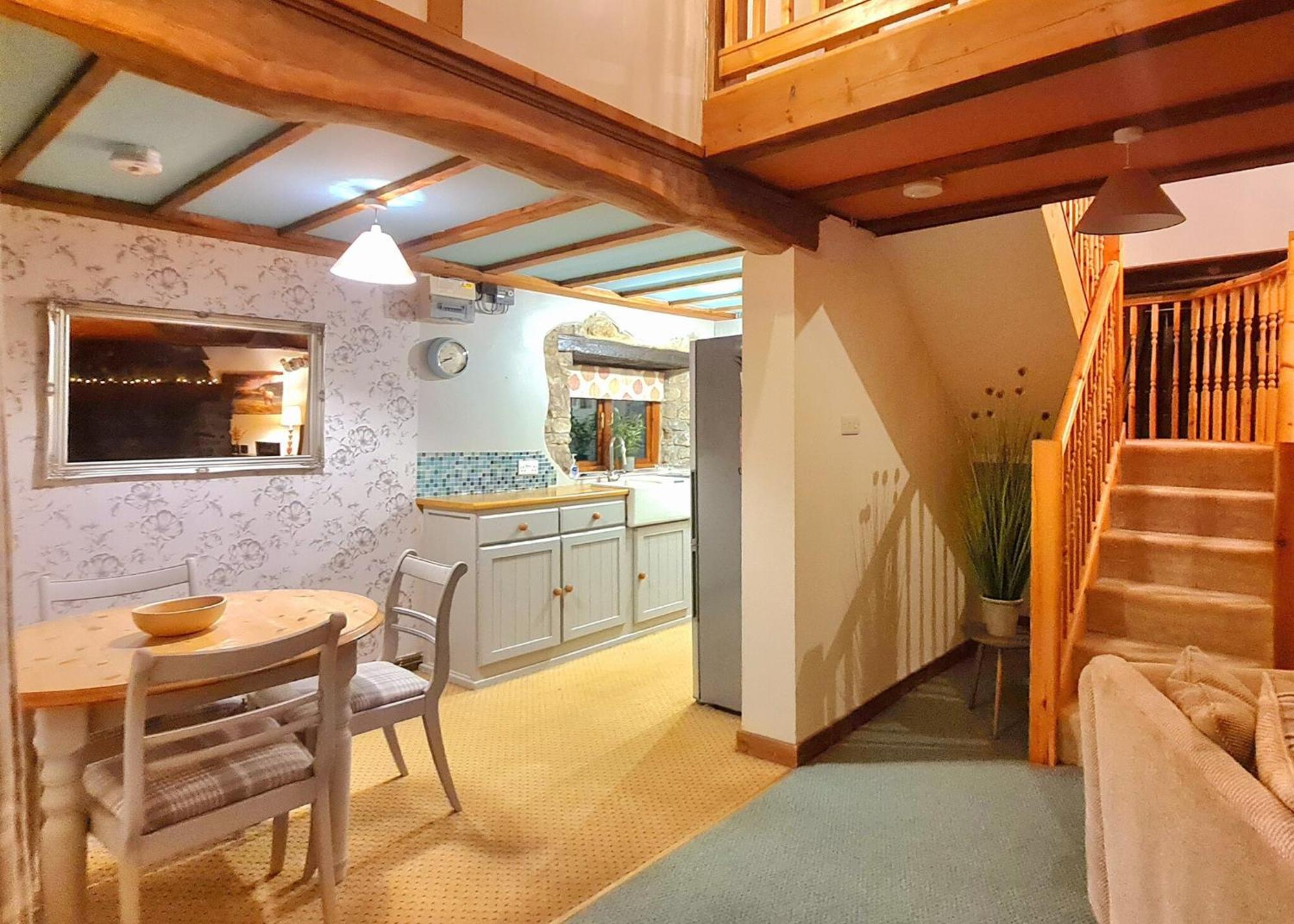 Garnffrwd Park Otel Llanddarog Dış mekan fotoğraf